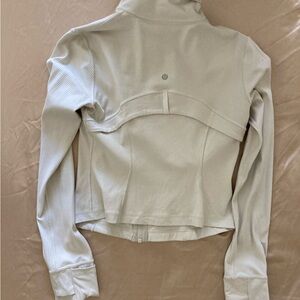 Size 8 Lululemon Cropped Shine Ribbed Define Jacket in Bone